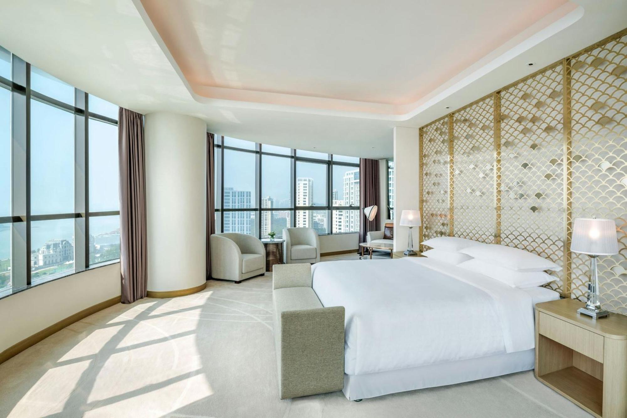 Sheraton Qingdao West Coast Buitenkant foto
